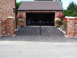 Gothic Style Gates - Condover Forge Shrewsbury